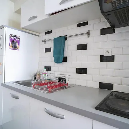 Appartamento Charming Apt In Belleville